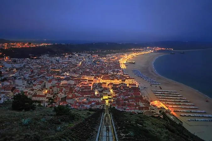 Ocean Lookout With Private Parking In The Heart Of Nazaré
